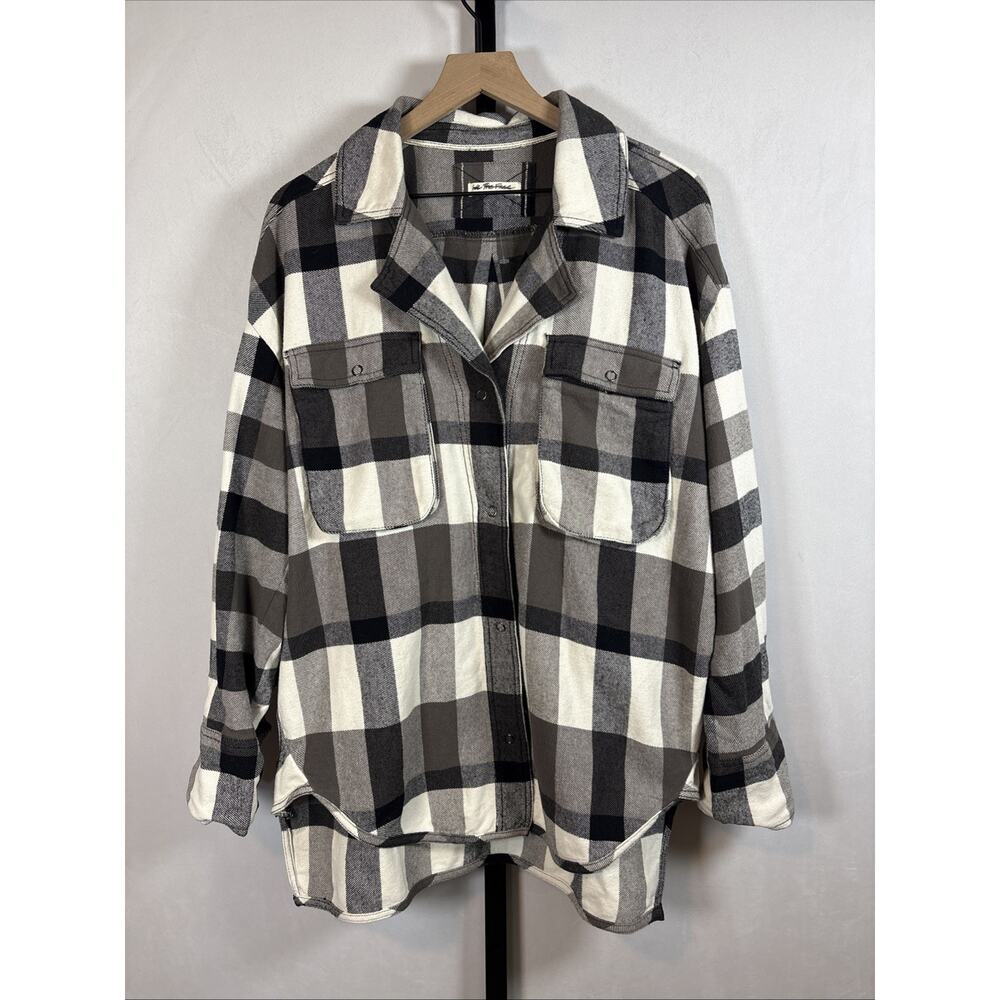 We The Free Izzie Cargo Shirt Small Gray Plaid Oversized Flannel Snaps Grunge